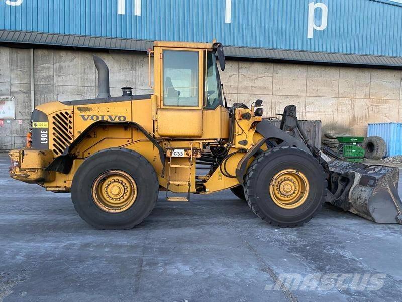Volvo L 90 E Фронтальні навантажувачі