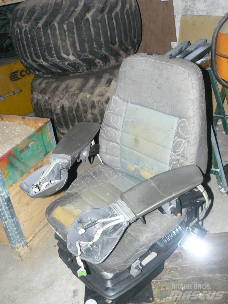 Timberjack 1070D Кабіна