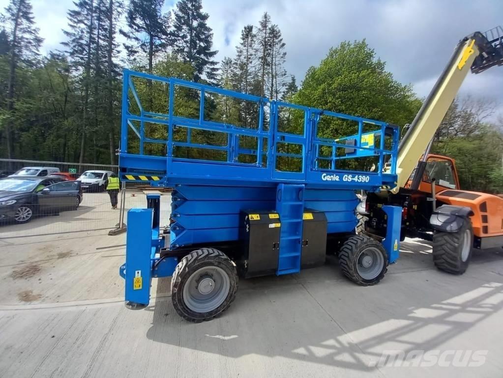 Genie GS 4390 RT Підйомники-ножиці