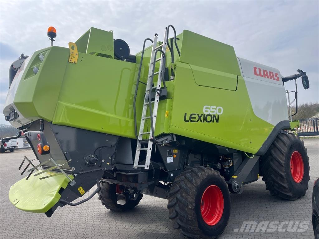 CLAAS Lexion 650 Зернозбиральні комбайни