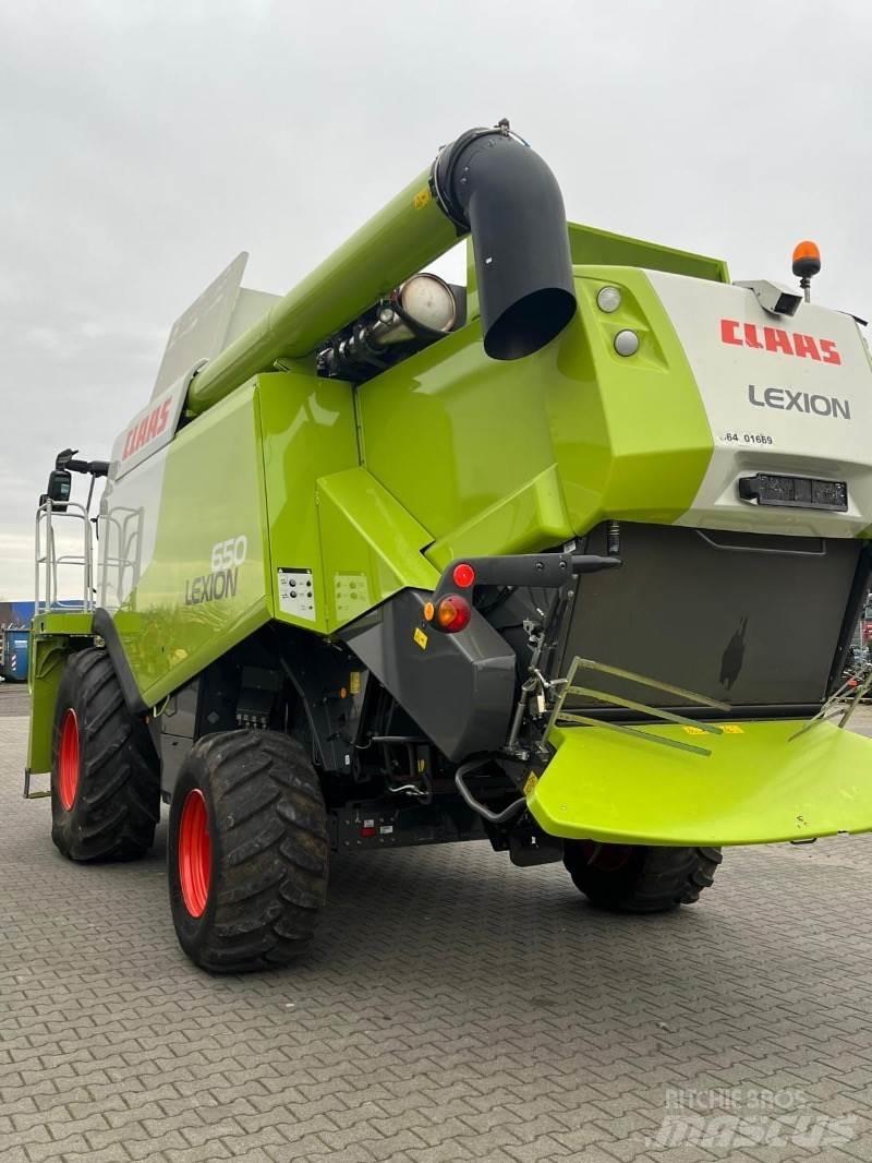 CLAAS Lexion 650 Зернозбиральні комбайни