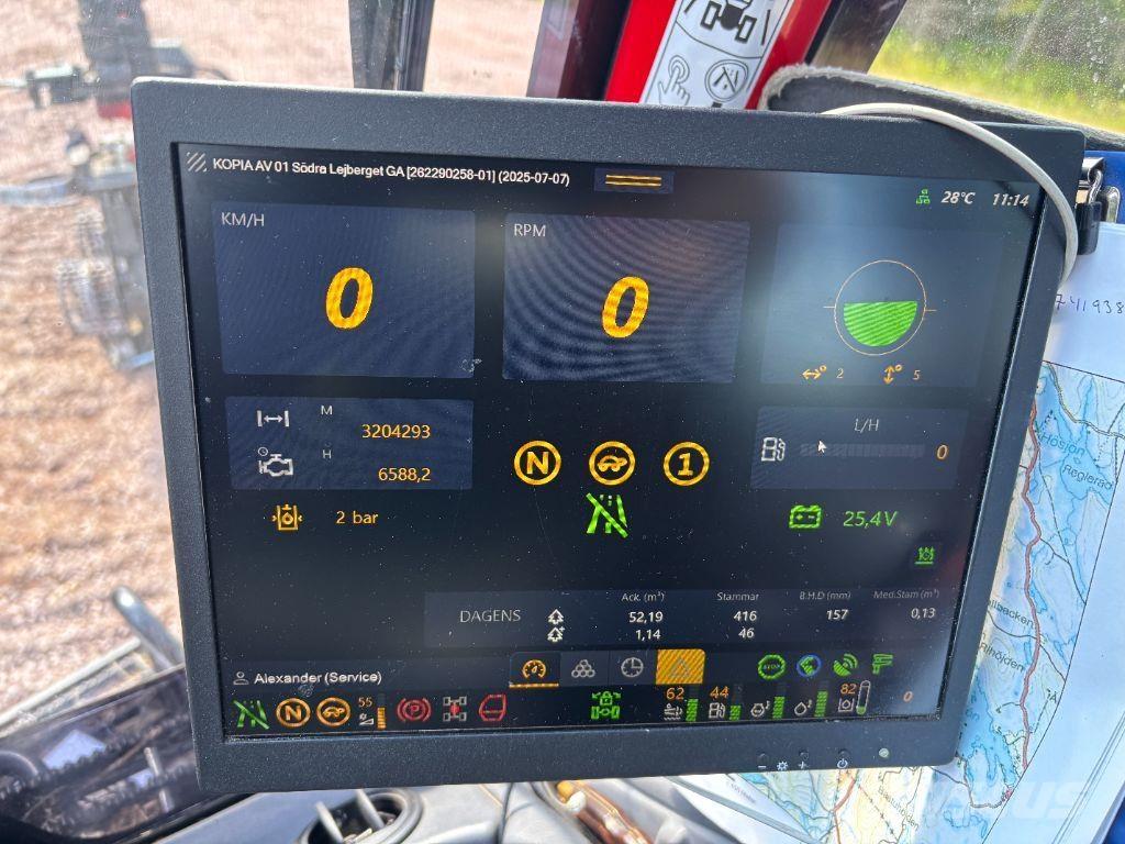 Komatsu 901XC Харвестери