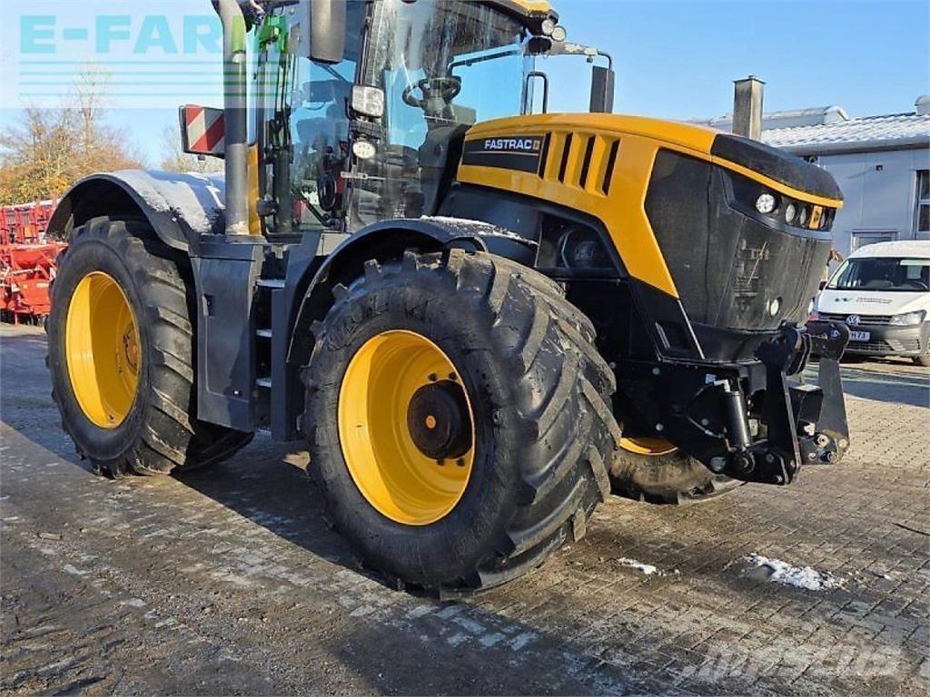 JCB fastrac 8330 Трактори