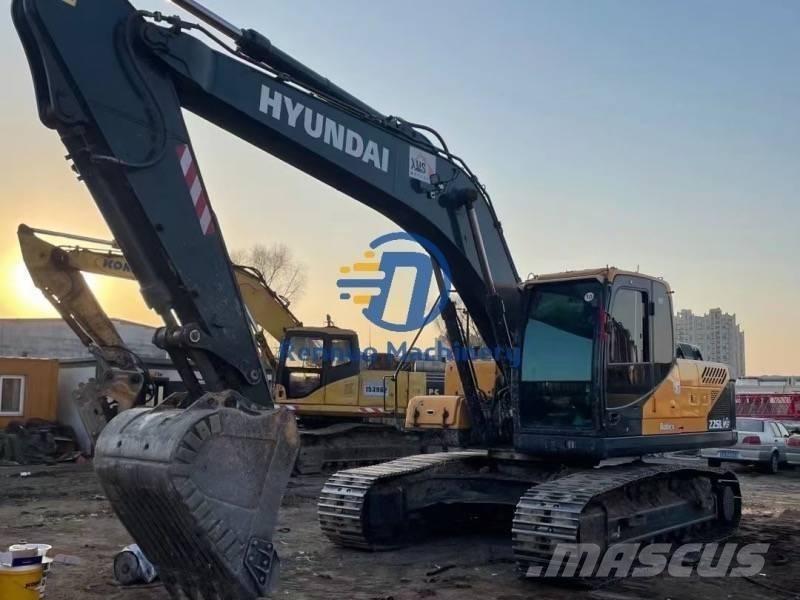 Hyundai 225VS Гусеничні екскаватори