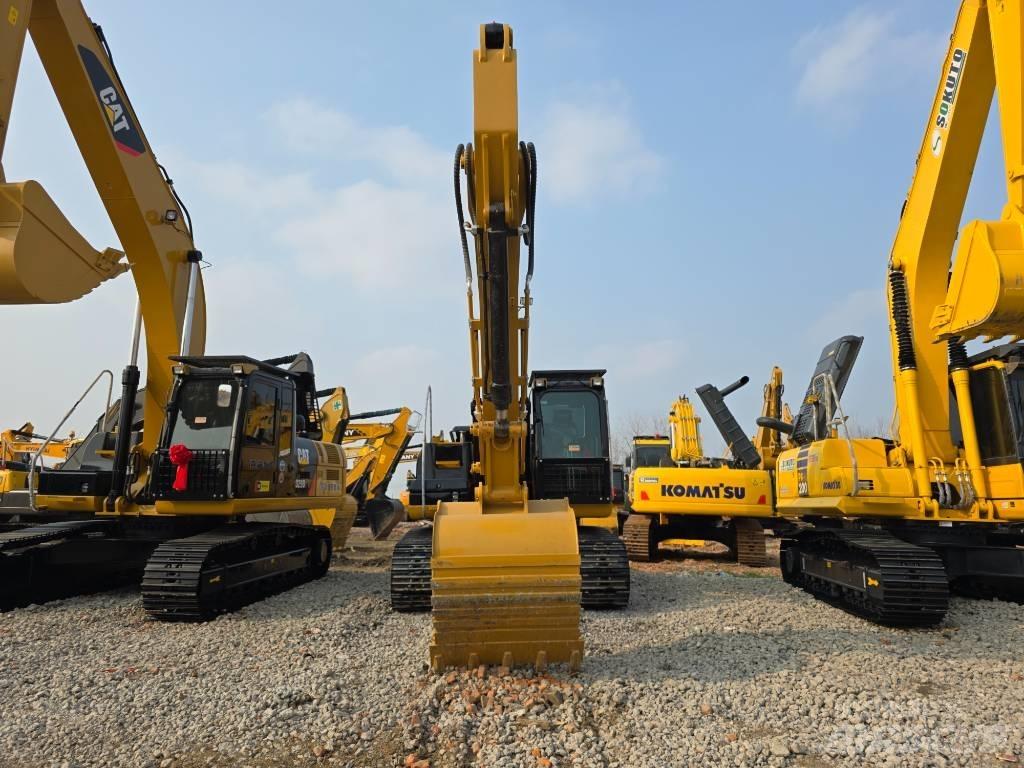 CAT 320D Гусеничні екскаватори