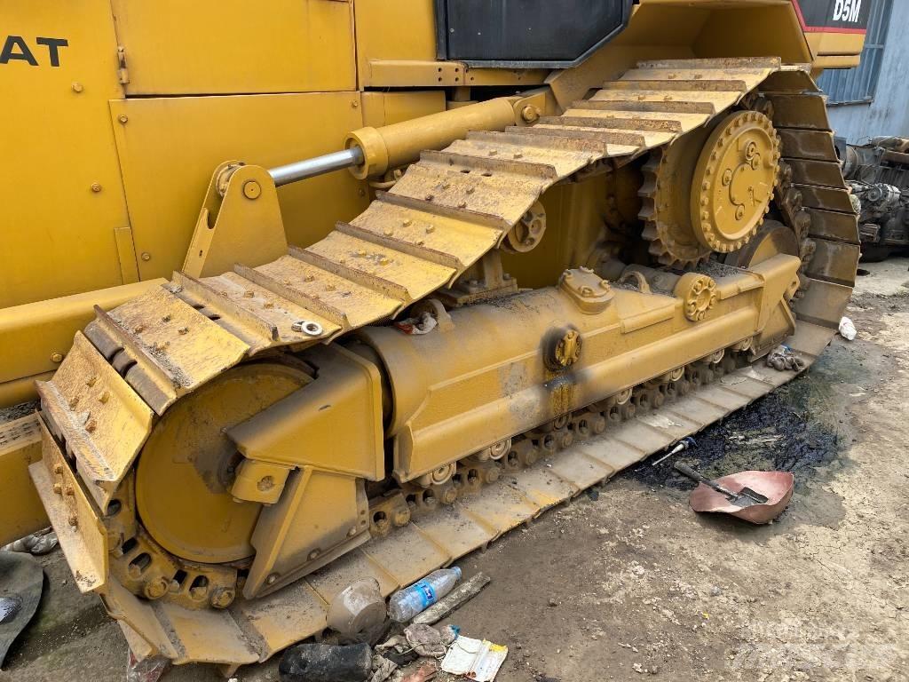 CAT D 5 M LGP Гусеничні бульдозери