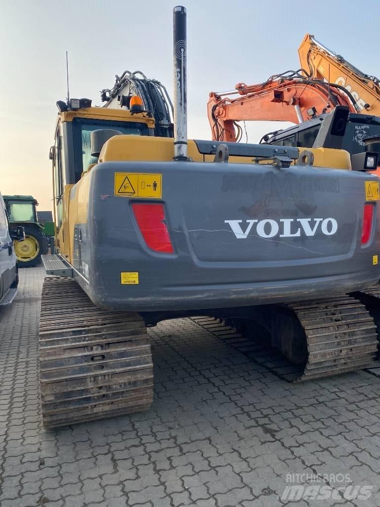 Volvo EC 160 Гусеничні екскаватори
