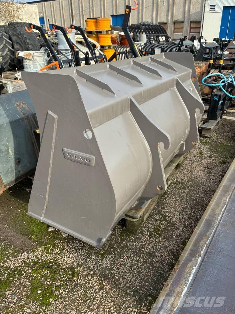 Volvo Skopa Ковші
