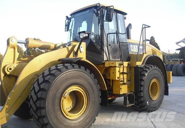 CAT 966F Фронтальні навантажувачі