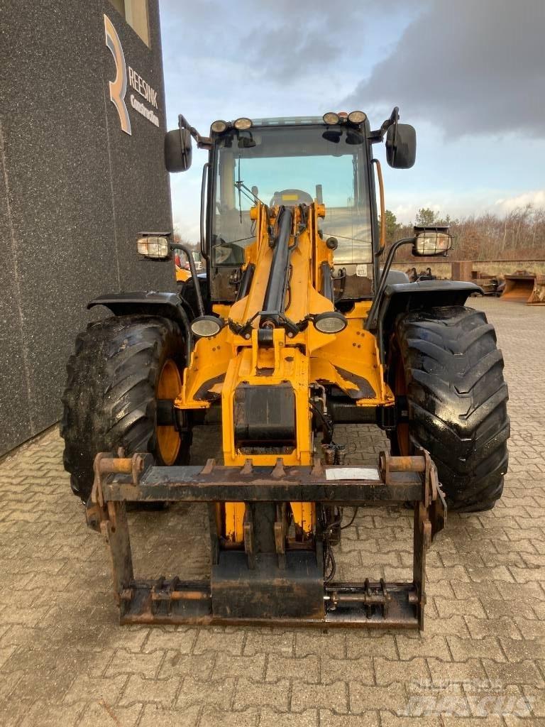JCB TM 310 S Телескопічний навантажувач