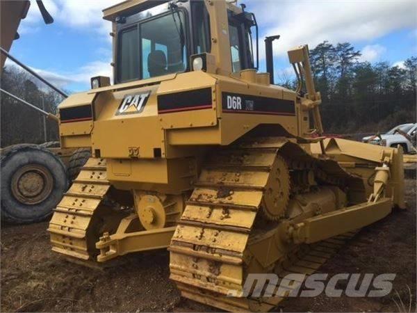 CAT D 6 R Гусеничні бульдозери