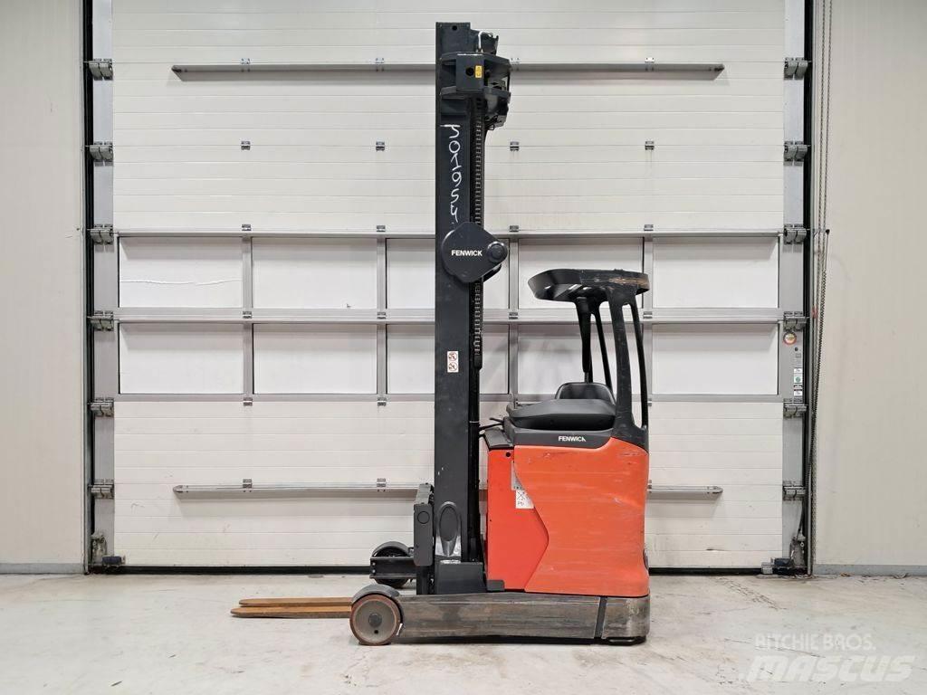 Linde R14 HD Річ-трак із високим підйомом