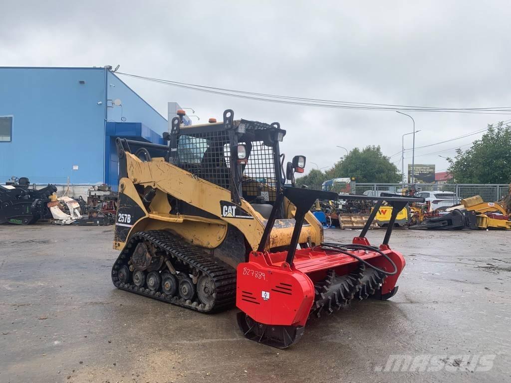 CAT 257 B Міні-навантажувачі