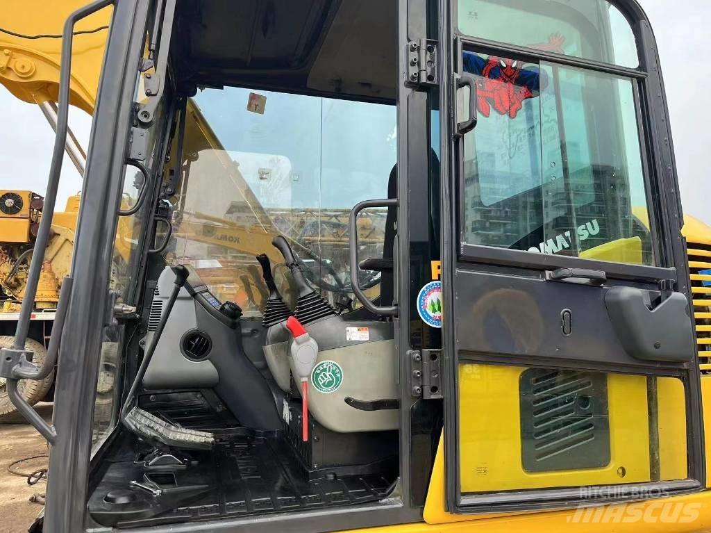 Komatsu PC70-8 Гусеничні екскаватори