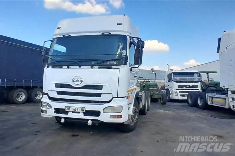 UD QUESTER GWE440 Вантажівки / спеціальні