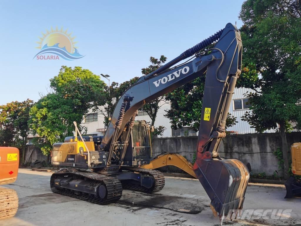 Volvo EC 220 Гусеничні екскаватори