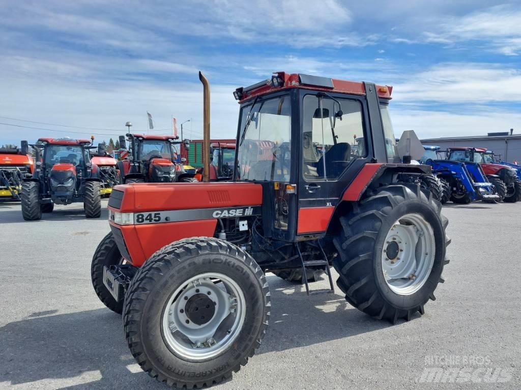 Case IH 845 XL Turbo Трактори