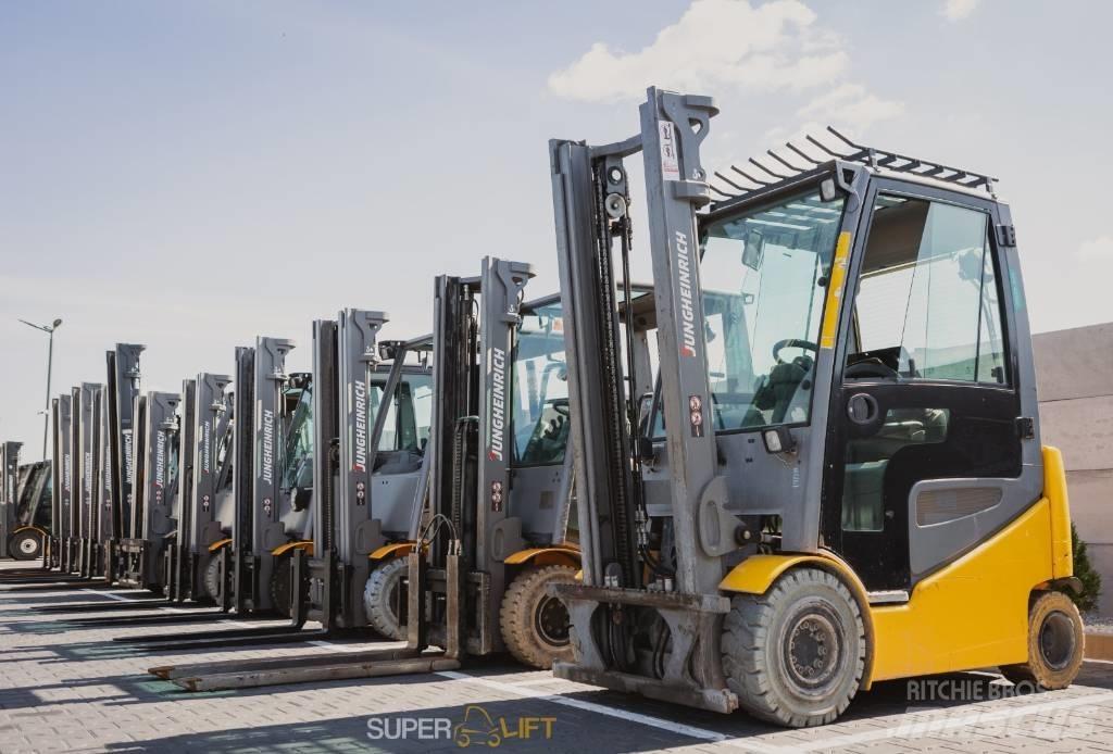 Jungheinrich TFG320s Газові навантажувачі