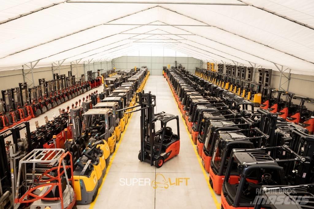 Jungheinrich TFG320s Газові навантажувачі