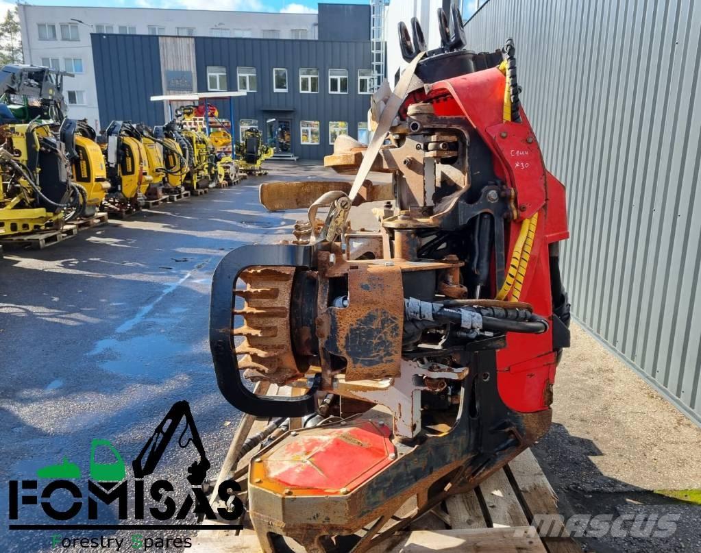 Komatsu C144 Валочні головки