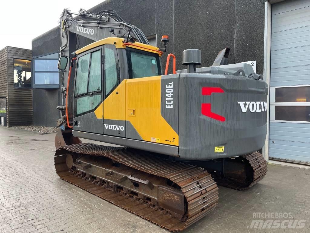 Volvo EC140E Гусеничні екскаватори