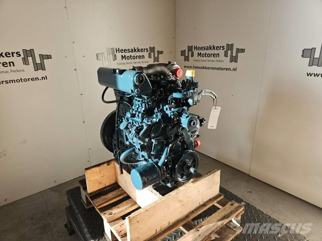Kubota V2403T Двигуни