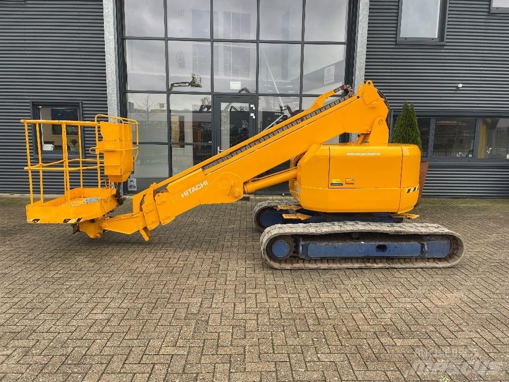 Hitachi HX 99 B-2 Телескопічні підйомники