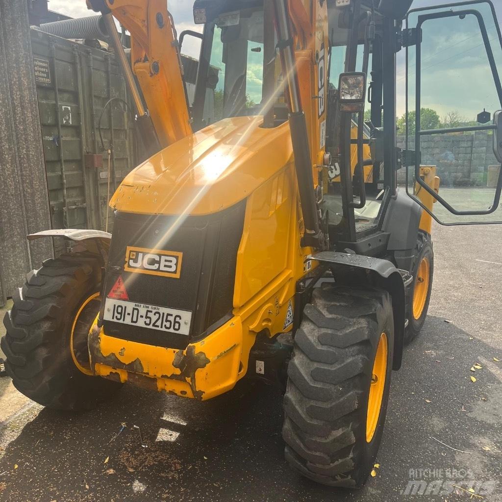 JCB 3CX Compact Екскаватори-навантажувачі