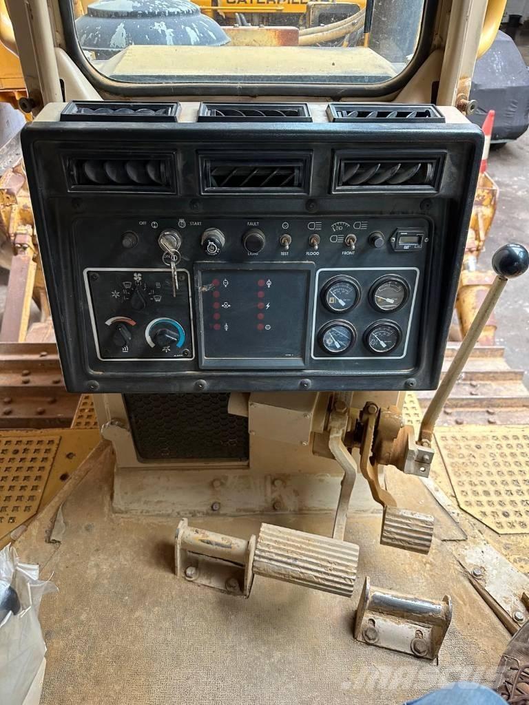 CAT D 6 H II Гусеничні бульдозери