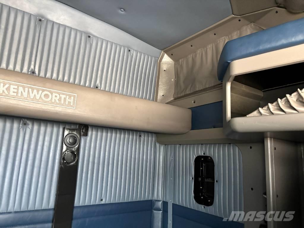 Kenworth T 800 Тягачі