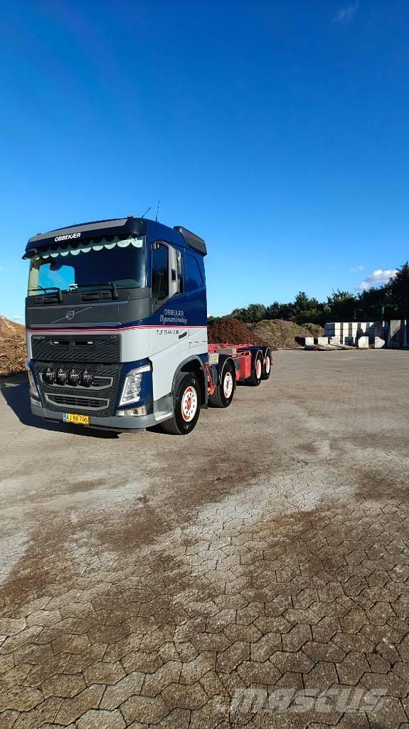 Volvo FH 500 8x4 Вантажівки з гаковим підйомом