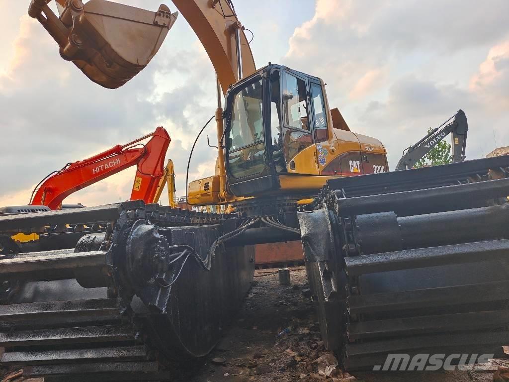 CAT 320 C Екскаватори-амфібії