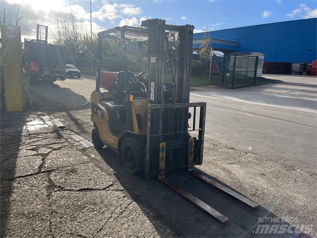 CAT GP18NT Газові навантажувачі
