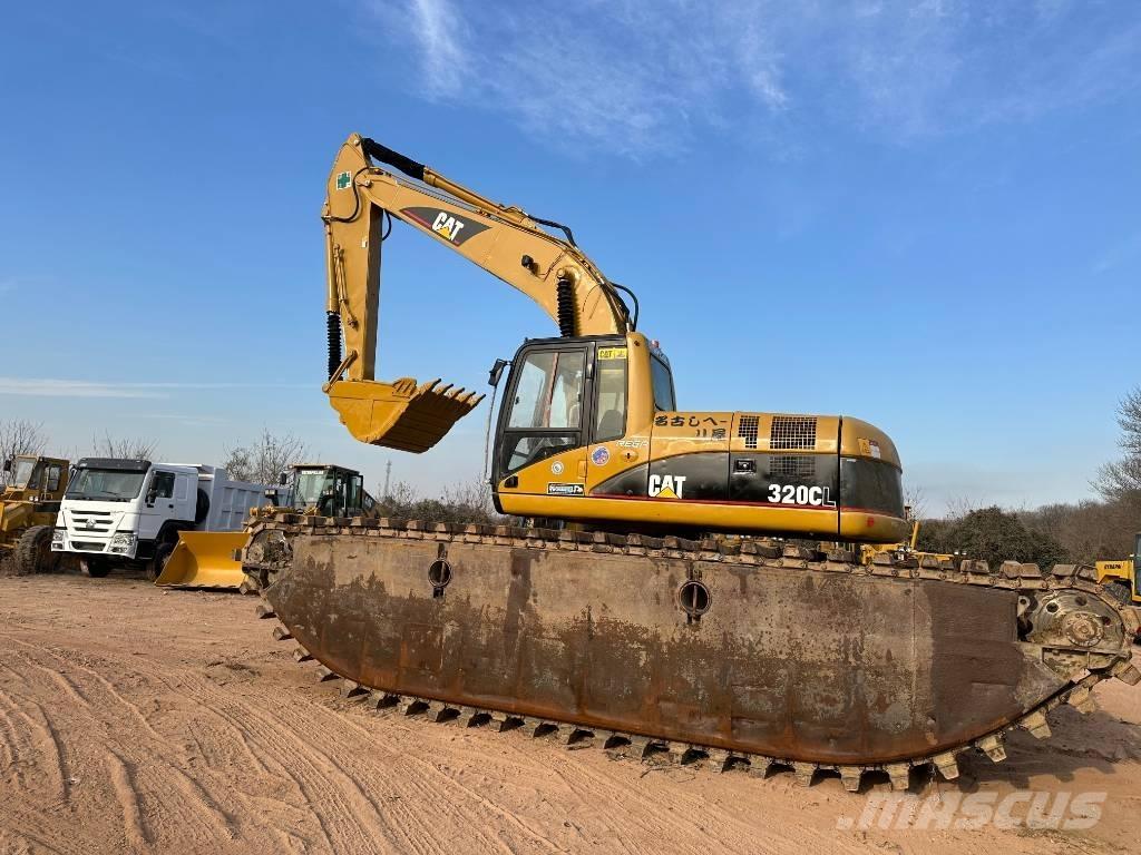 CAT 320CL Екскаватори-амфібії