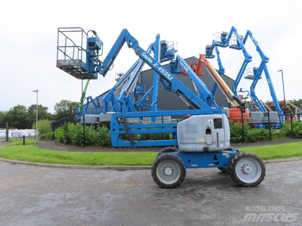 Genie Z 45/25 J Колінчаті підйомники
