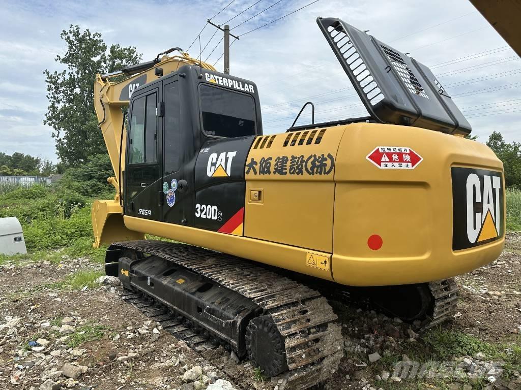 CAT 320 D Гусеничні екскаватори