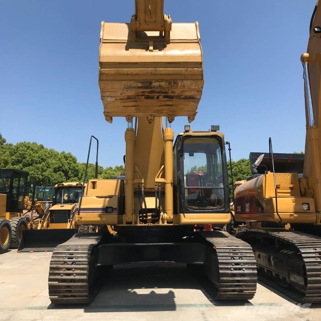 CAT 330 D Гусеничні екскаватори