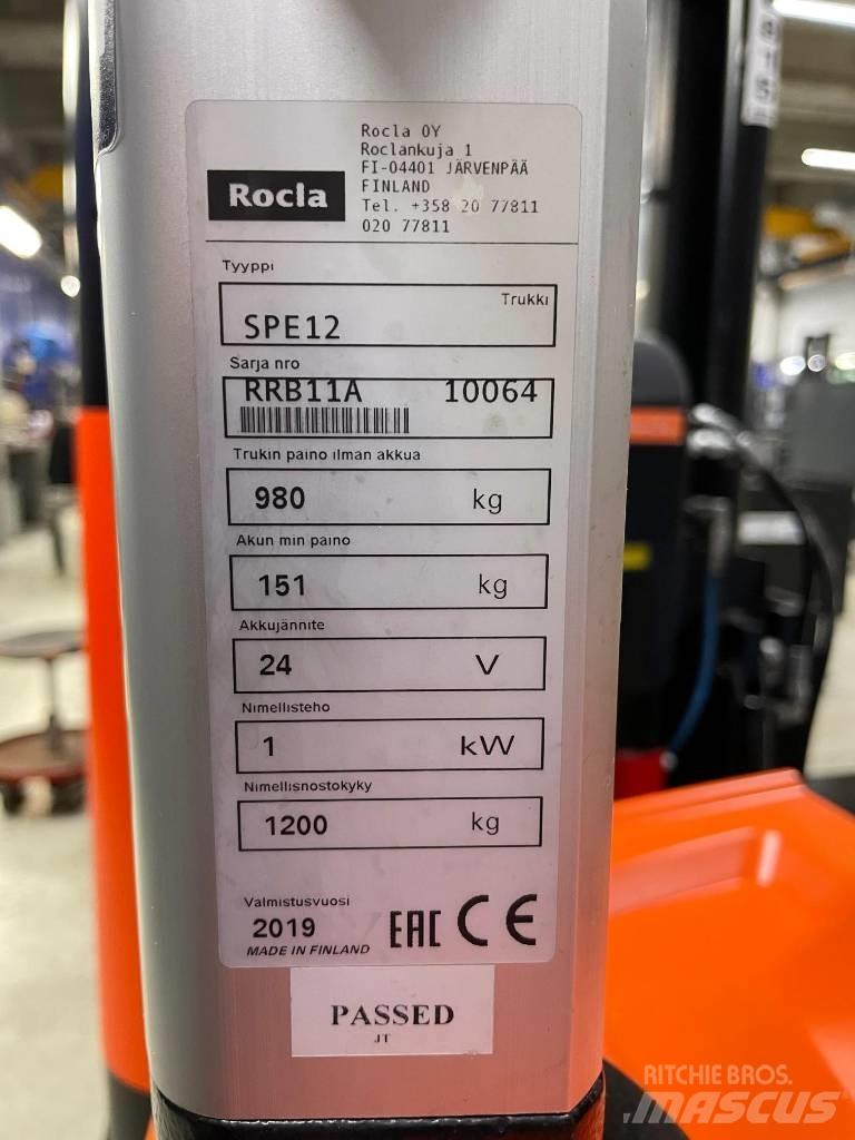 Rocla SPE12 Самохідні електроштабелери