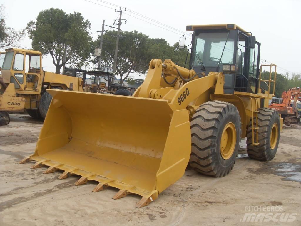 CAT 966G Фронтальні навантажувачі