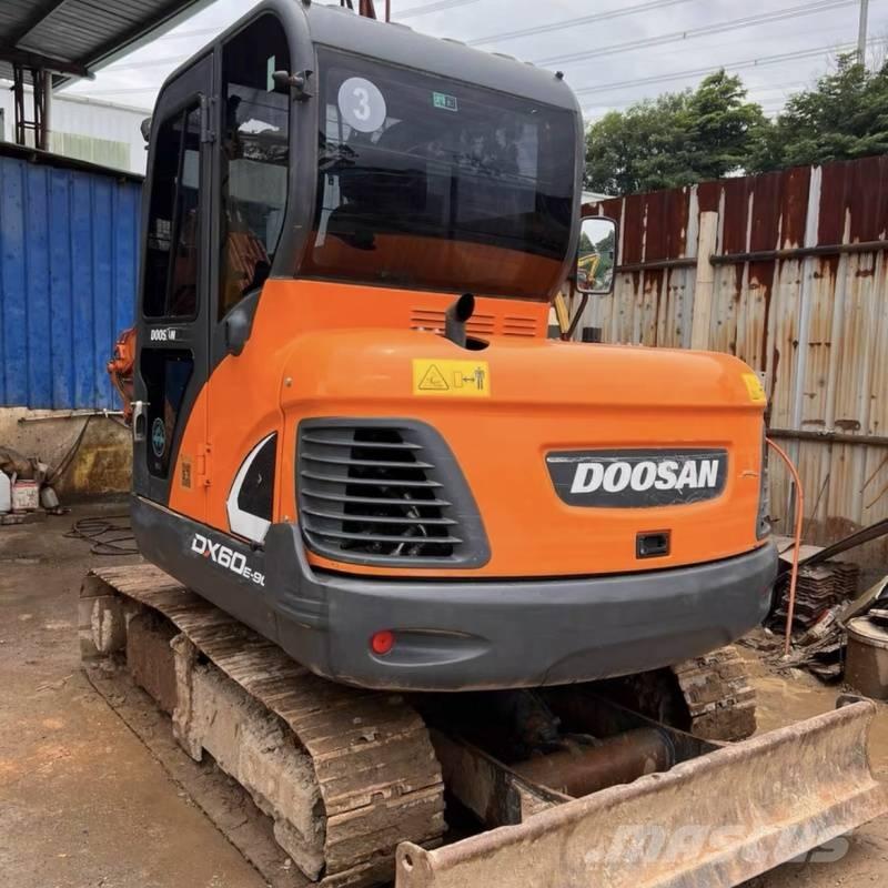 Doosan 60-9c Гусеничні екскаватори