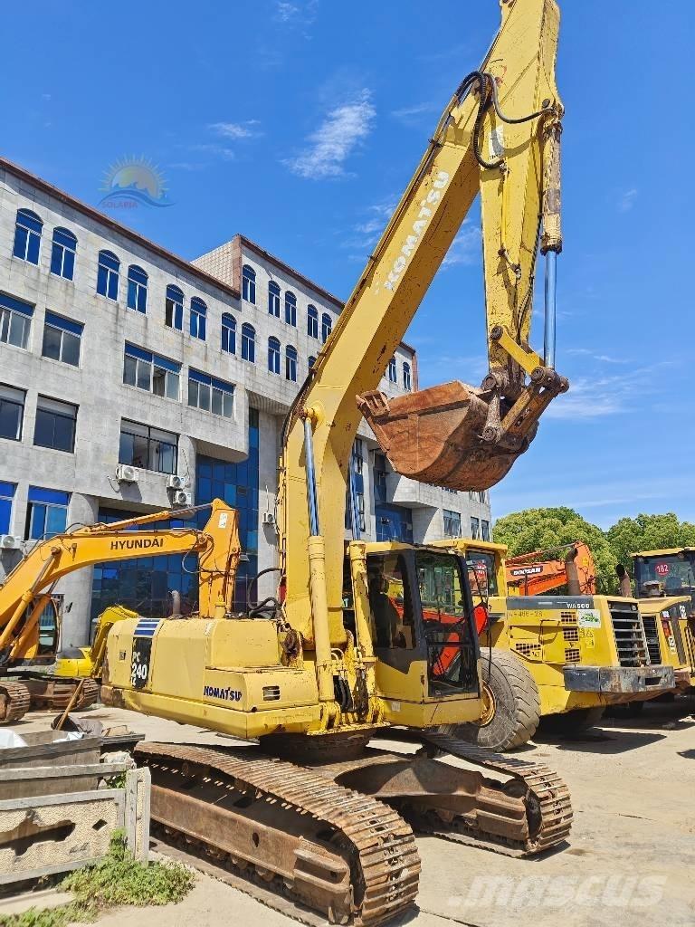 Komatsu PC 240 LC-7 Гусеничні екскаватори