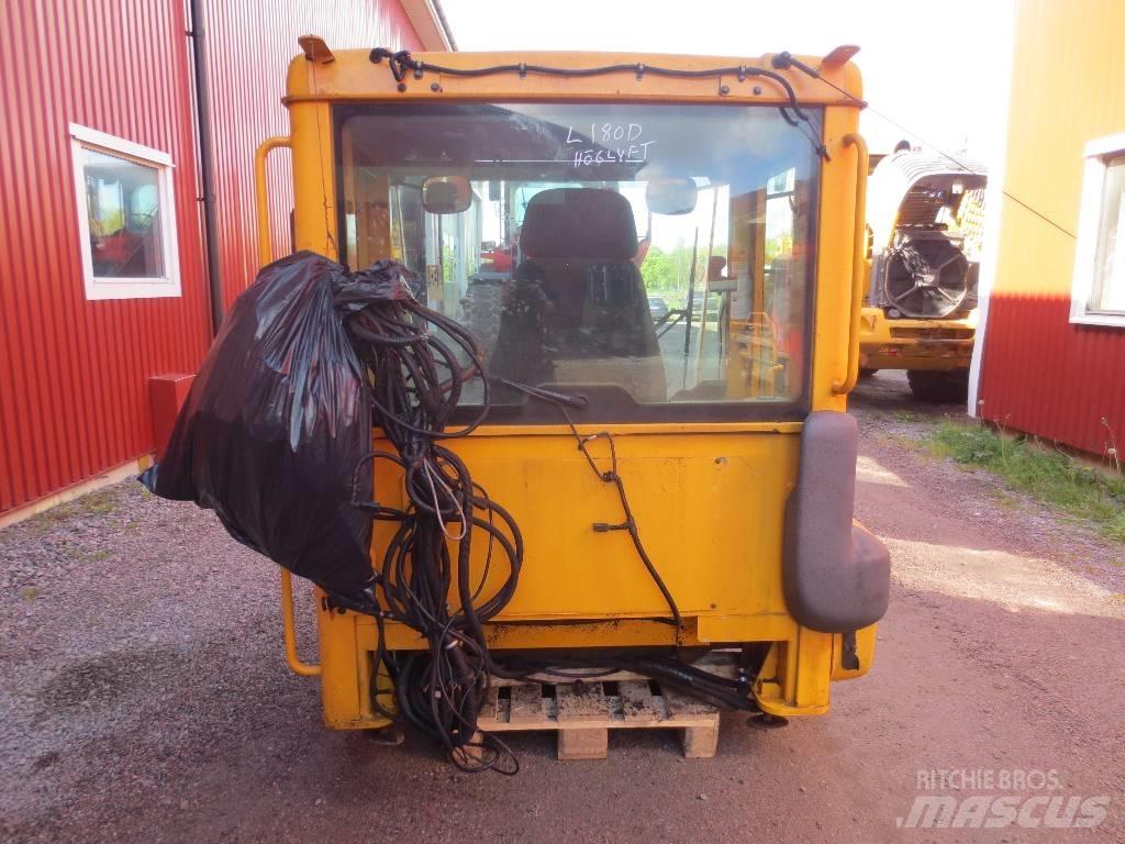 Volvo L 180 D Кабіна