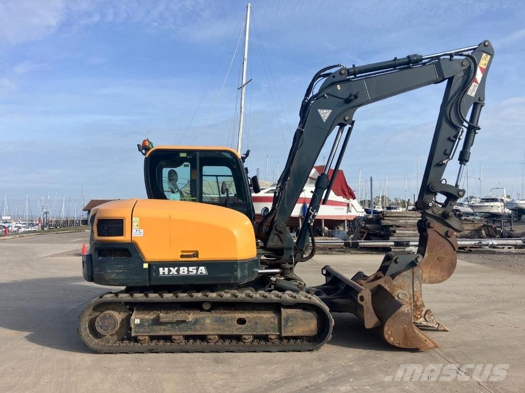 Hyundai HX 85 A Середні екскаватори 7т. - 12т.