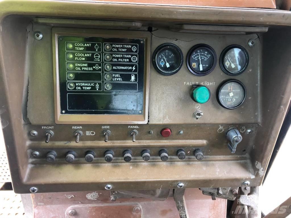 CAT D 10 Гусеничні бульдозери