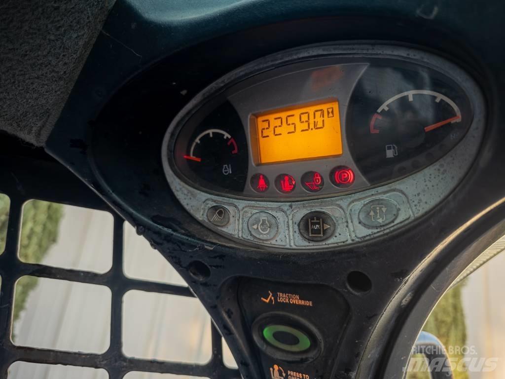 Bobcat T 650 Міні-навантажувачі