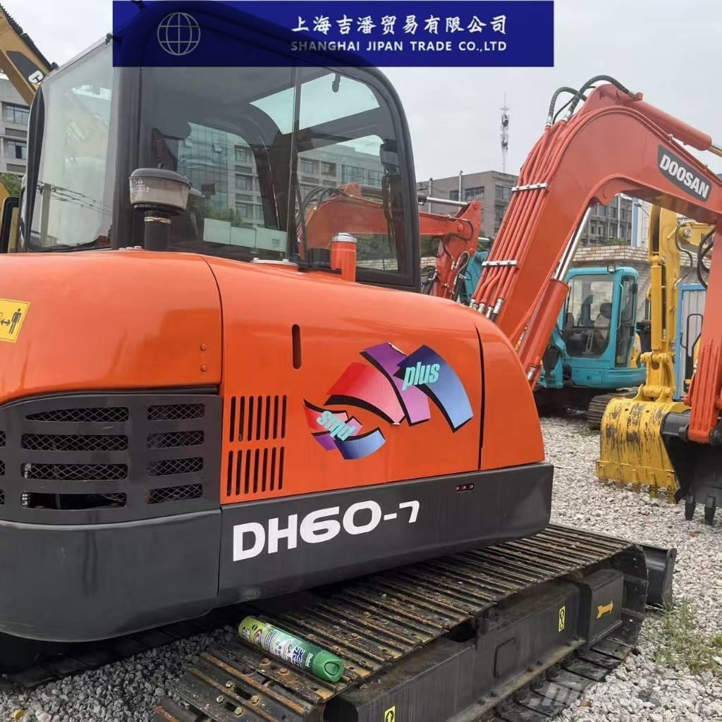 Doosan DH 60 Міні-екскаватори < 7т