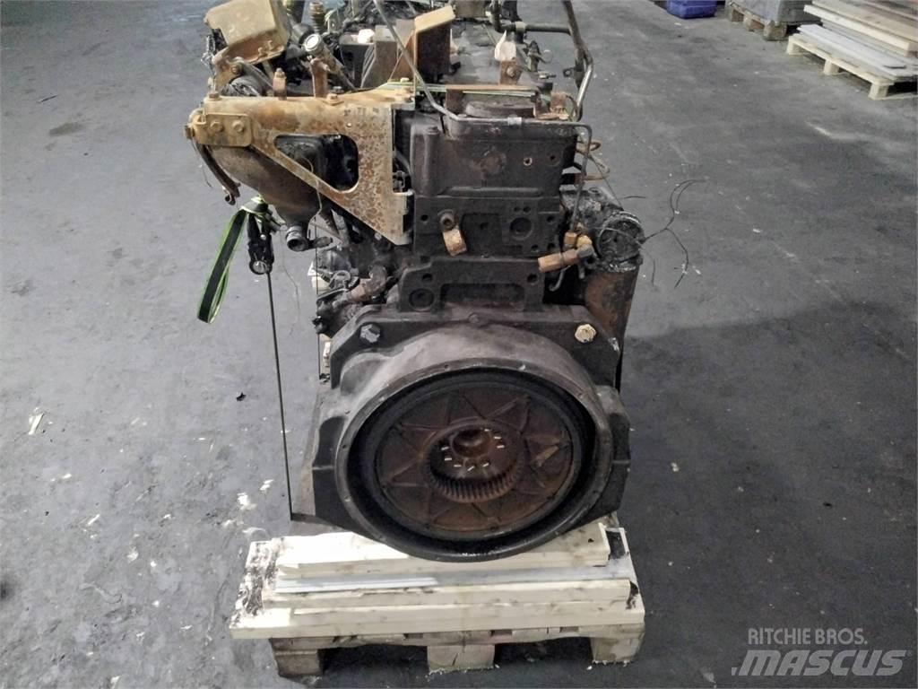 John Deere 1270g Двигуни