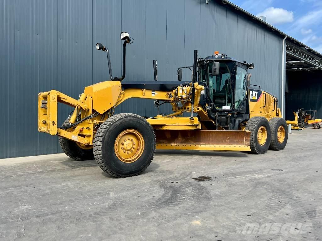 CAT 140M Грейдери