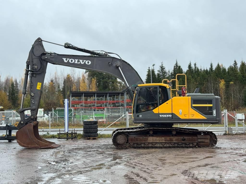 Volvo EC 300 E Гусеничні екскаватори