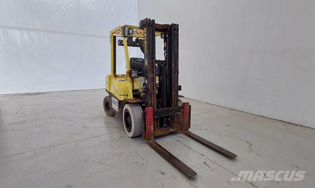 Hyster H 30 XT Дизельні навантажувачі